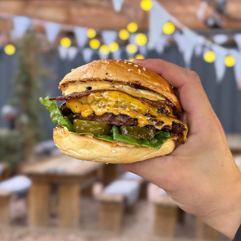 Famous for their rich burger sauce, crisp toppings and freshly cooked fries, 1885 Burgers has become a firm favourite across Oxfordshire